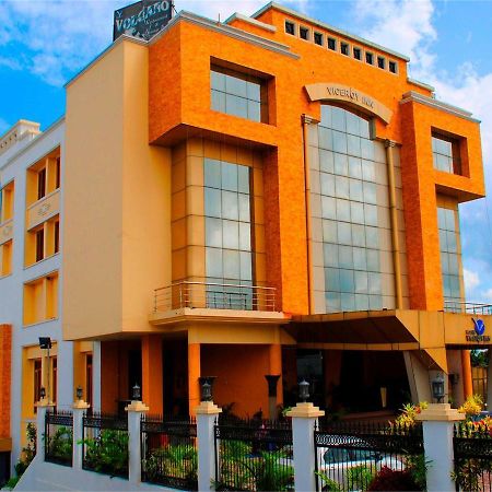 Viceroy Inn Dehradun Exterior photo