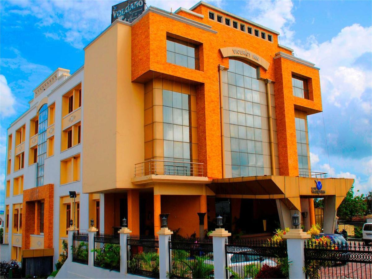 Viceroy Inn Dehradun Exterior photo