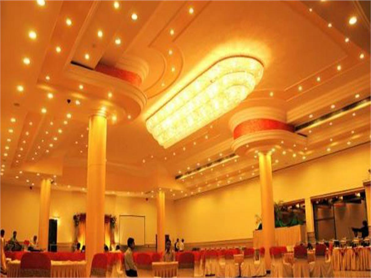 Viceroy Inn Dehradun Exterior photo